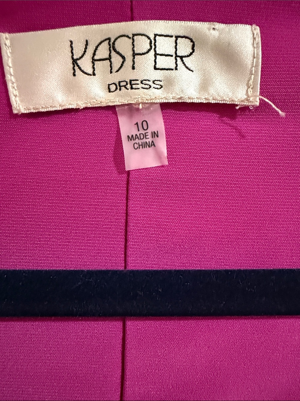Kasper Magenta Faux Wrap Cascade Ruffle Sheath Dress Size 10 NWT Wedding Guest - Picture 4 of 7